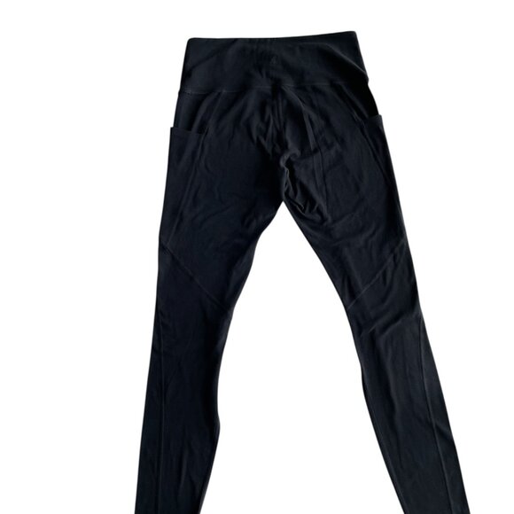 Athleta Salutation Tight Leggngs 7/8 High Rise Black with Pockets, Size Medium - Picture 4 of 7